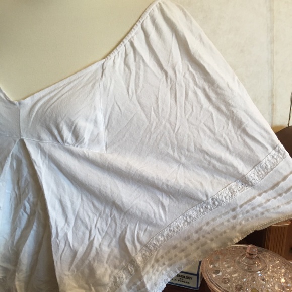 FREE PEOPLE White Poncho Peasant Top Size Small - Picture 2 of 8